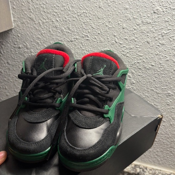 Size 11c toddler - Picture 2 of 3